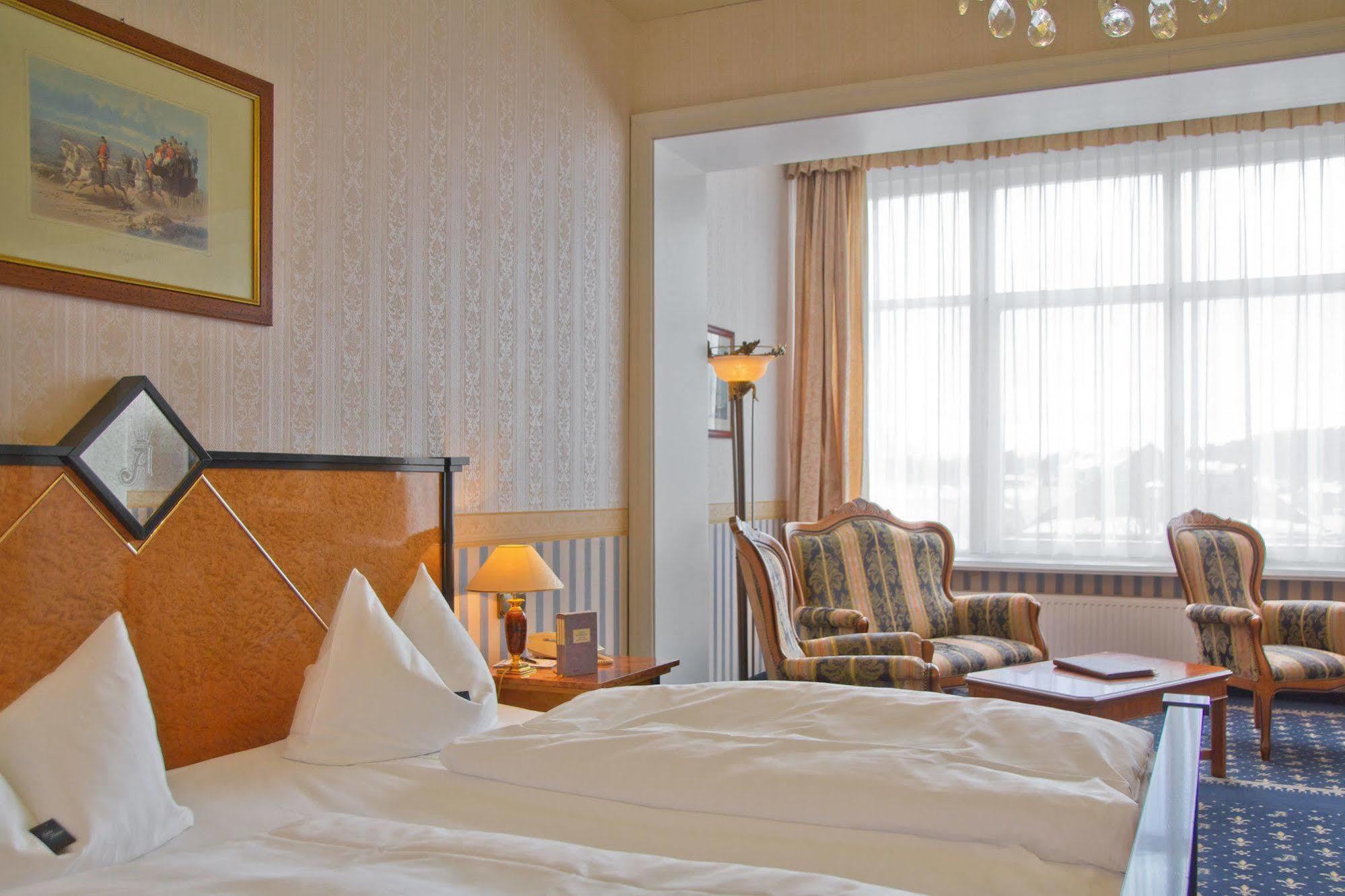 Seetelhotel Strandhotel Atlantic Heringsdorf Zewnętrze zdjęcie