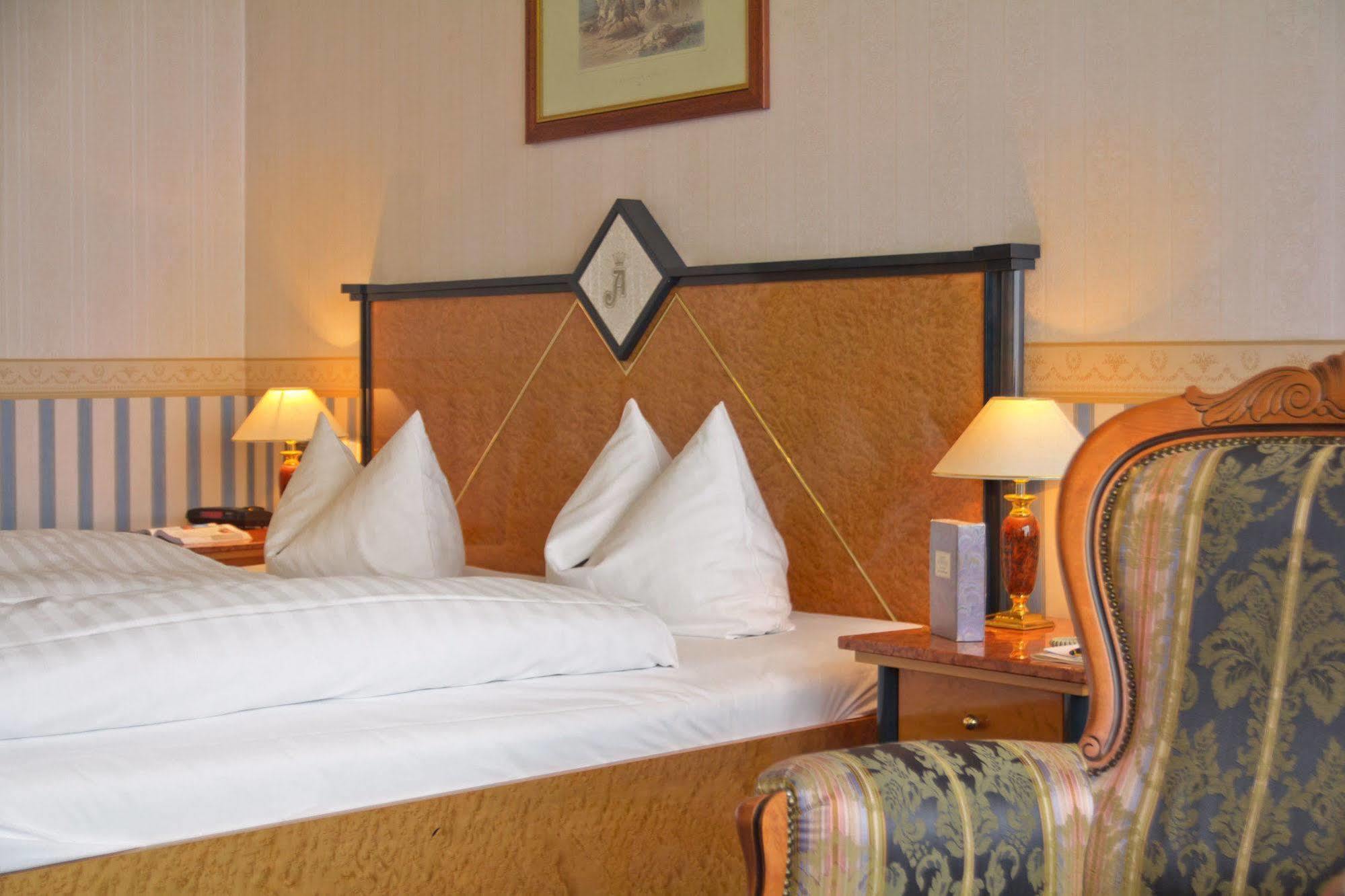 Seetelhotel Strandhotel Atlantic Heringsdorf Zewnętrze zdjęcie